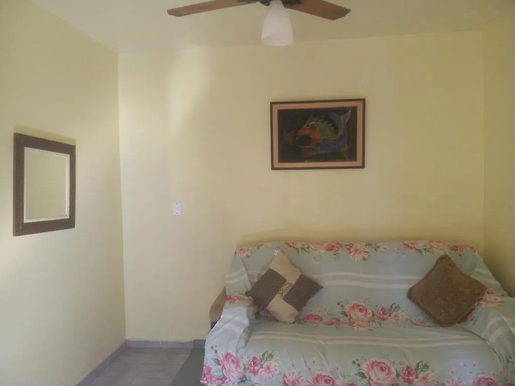 Suites Praia Arraial do Cabo Apartment